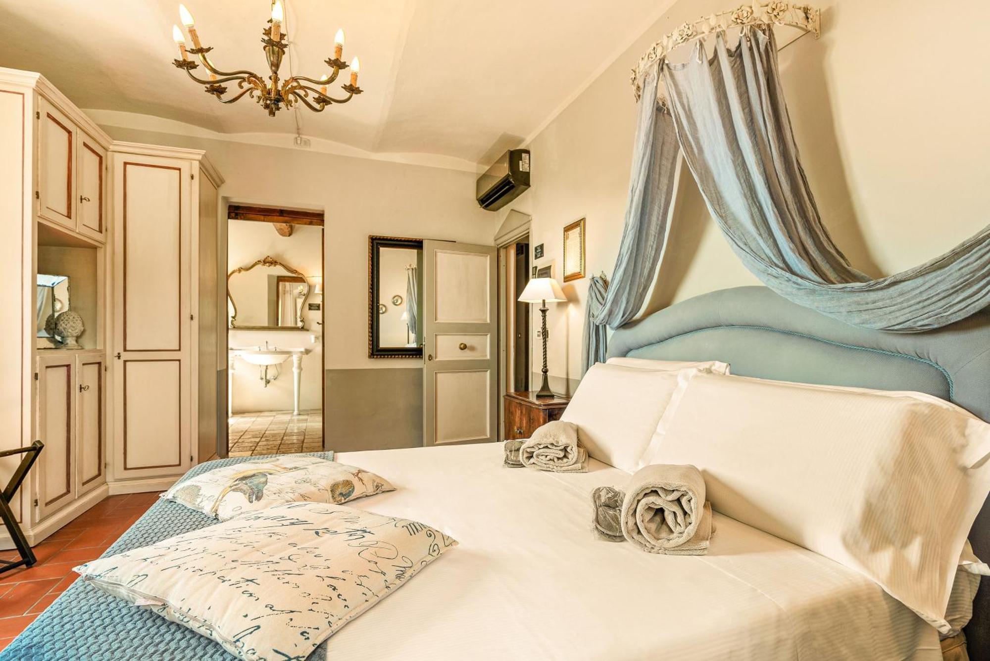 I Capricci Di Merion - Resort & Spa Tuoro sul Trasimeno Rum bild