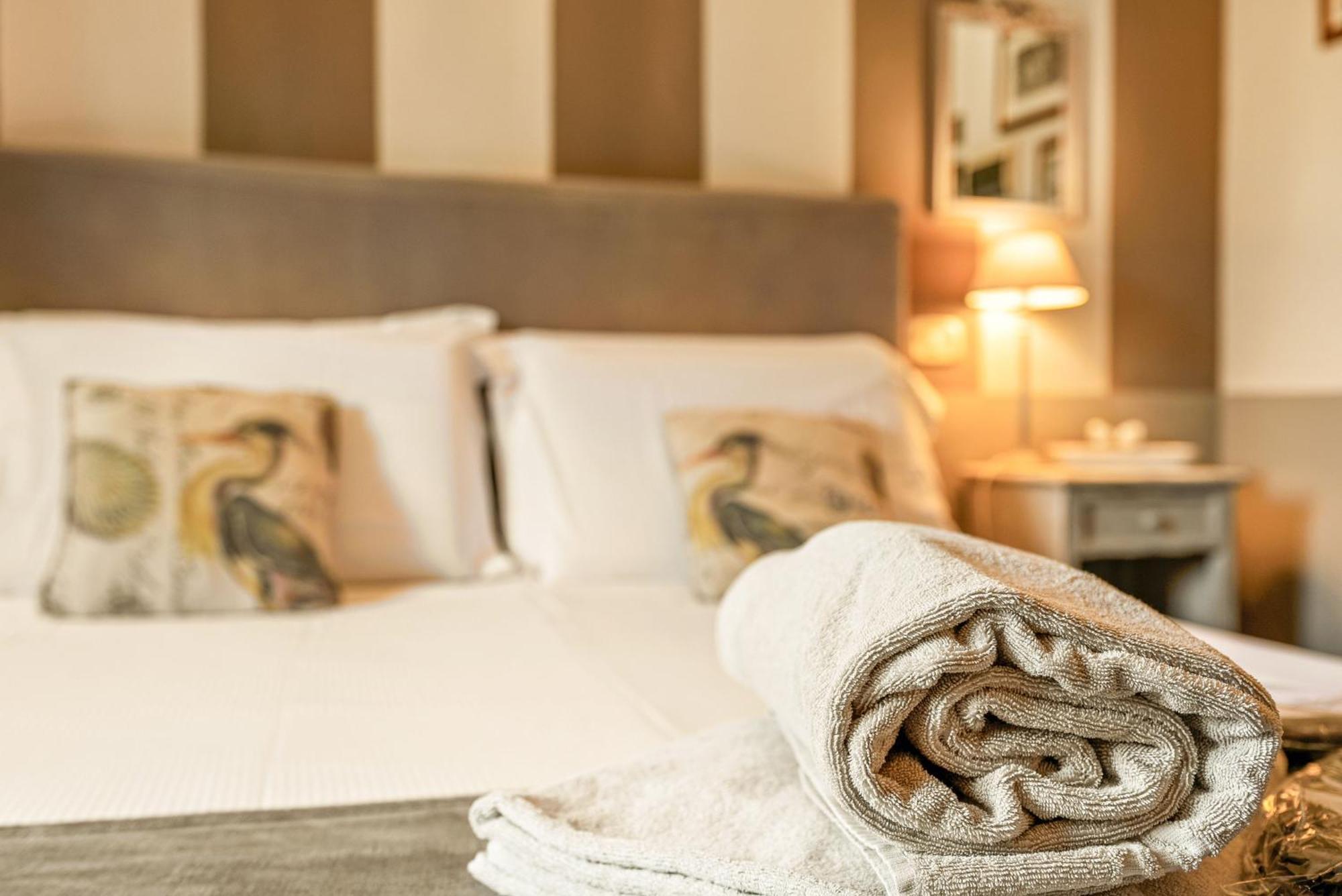 I Capricci Di Merion - Resort & Spa Tuoro sul Trasimeno Exteriör bild